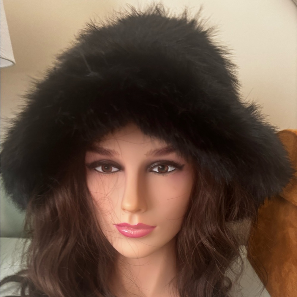 Black Faux Fur Bucket Hat